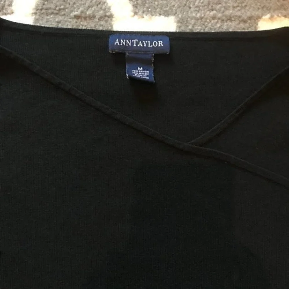 Ann Taylor Asymmetrical V-Neck Black Top Sz M